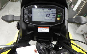 SUZUKI Vストローム250SX