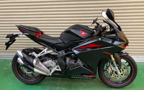 HONDA CBR250RR MC51