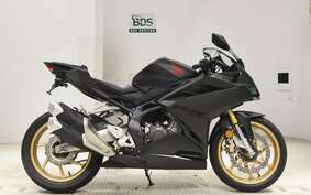 HONDA CBR250RR A MC51