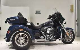 HARLEY FLHTCUTG TRIKE 2014