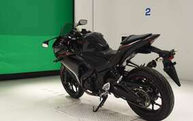 YAMAHA YZF-R25 A RG10J