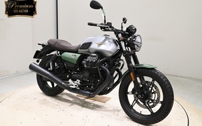 MOTO GUZZI V7 STONE 2021