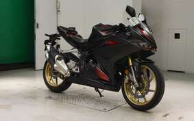 HONDA CBR250RR A MC51