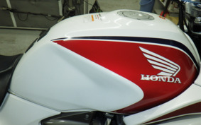 HONDA CB1300SB SUPER BOLDOR A 2010 SC54