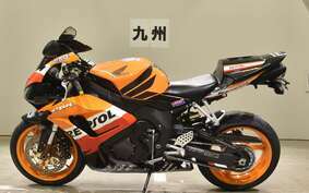 HONDA CBR1000RR 2007 SC57