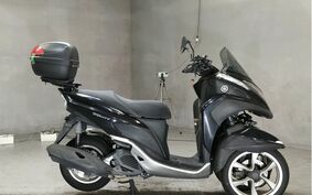 YAMAHA TRICITY 125 SE82J