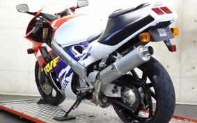 HONDA RVF400 2000 NC35