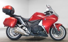 HONDA VFR1200F 2010 SC63