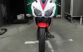 HONDA CBR250R A MC41