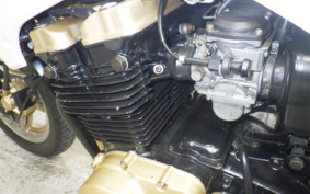 SUZUKI GSX750S KATANA Gen.3 1984 GR72A