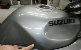 SUZUKI GSF1200 S 1997 GV75A