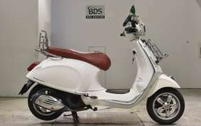 VESPA PRIMAVERA125