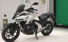 HONDA NC750X 2021 RH09