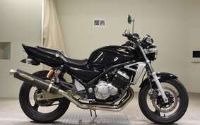 SUZUKI GSX250FX ZR250C