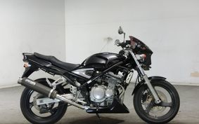 SUZUKI BANDIT 250 GJ77A