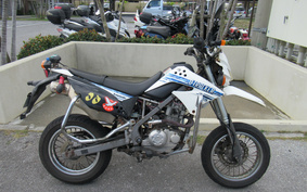 KAWASAKI KLX125D TRACKER LX125D