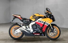 HONDA CBR1000RR 2013 SC59