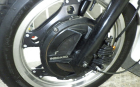 HONDA VT250FE MC08