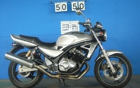 SUZUKI GSX250FX ZR250C