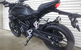 HONDA CB250R MC52