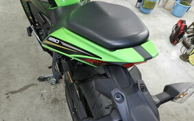 KAWASAKI ZX-25R ZX250E