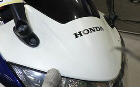 HONDA CBR250R GEN 3 MC41