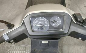 SUZUKI ADDRESS V100 CE11A