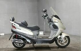 SYM RV125EFi LA12