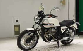 MOTO GUZZI V7 CLASSIC 2011