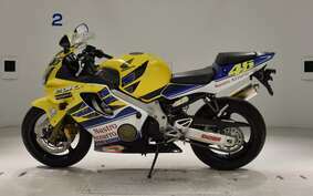 HONDA CBR600F GEN 3 2002 PC35