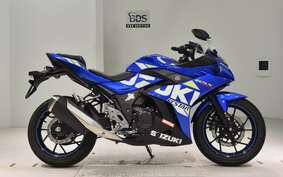 SUZUKI GSX250R