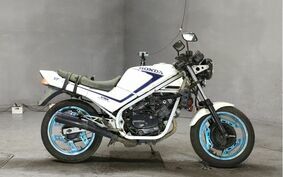 HONDA VT250Z MC08