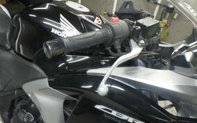 HONDA CBR250R GEN 3 MC41