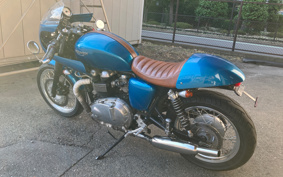 TRIUMPH TRIUMPH THRUXTON 2011 TJ9147