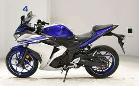 YAMAHA YZF-R25 A RG10J