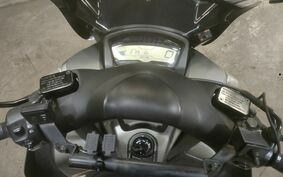 YAMAHA TRICITY 125 SEK1J