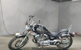 YAMAHA VIRAGO 250 3DM