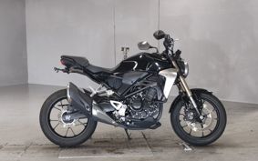 HONDA CB250R MC52