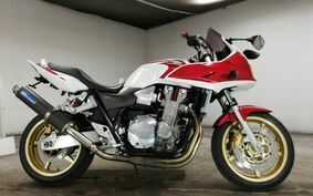 HONDA CB1300SB SUPER BOLDOR 2006 SC54