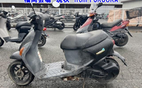 SUZUKI LETS4