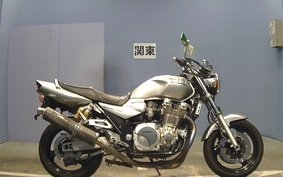 YAMAHA XJR1300 2002 RP03J