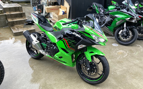 KAWASAKI NINJA 2022 EX400L