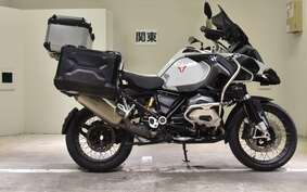 BMW R1200GS ADVENTURE 2014 0A02