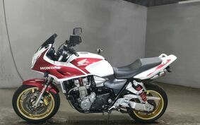 HONDA CB1300SB SUPER BOLDOR 2006 SC54