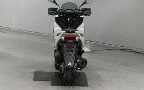 YAMAHA TRICITY 125 SE82J