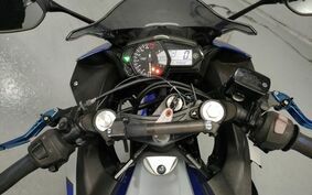 YAMAHA YZF-R25 RG10J