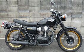 KAWASAKI W800 2011