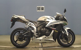 HONDA CBR600RR GEN 3 2008 PC40