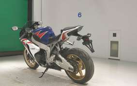 HONDA CBR1000RR Gen. 2 2011 SC59