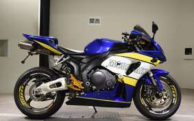 HONDA CBR1000RR 2006 SC57